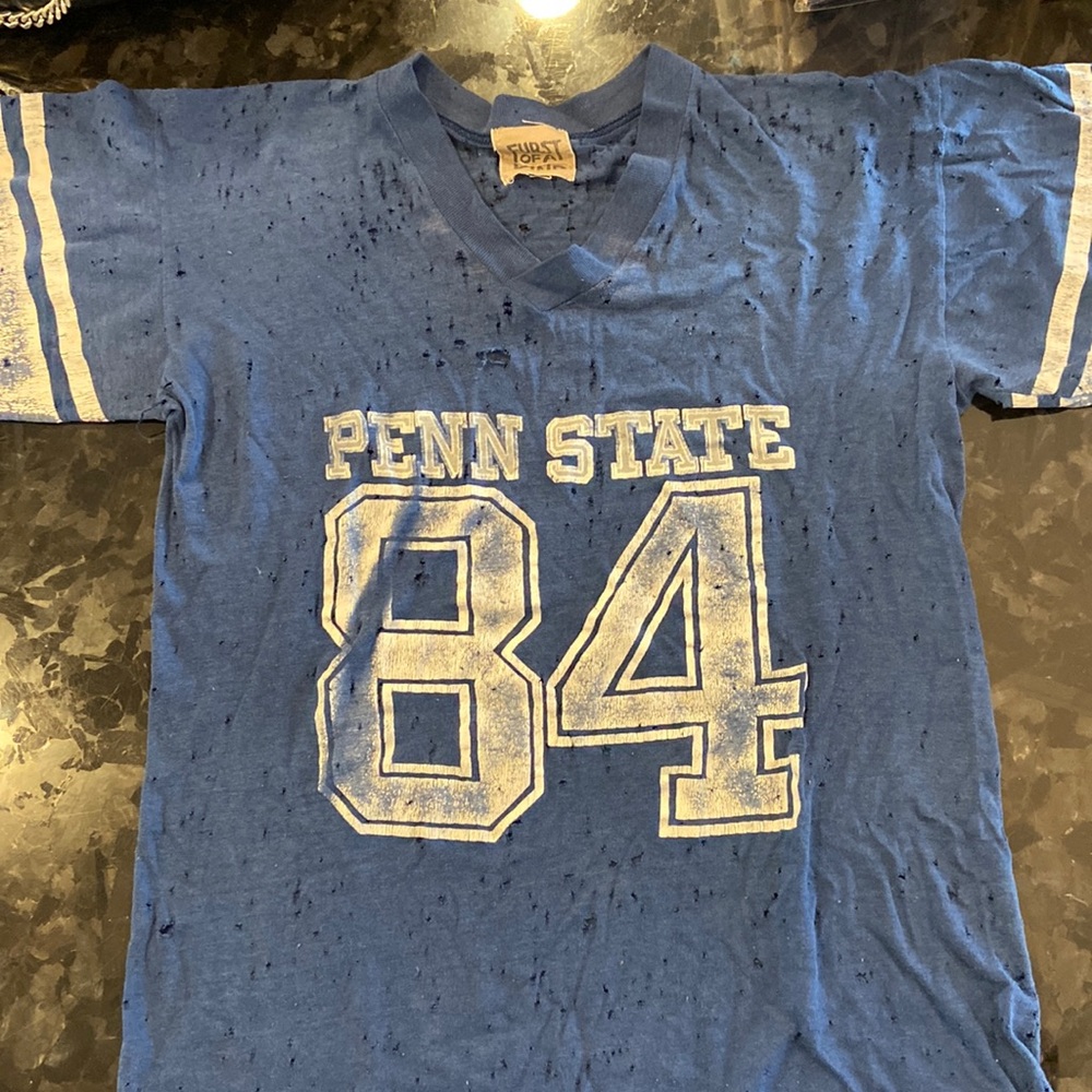 LF - vintage t- Shirt, perfect condition. Never worn.